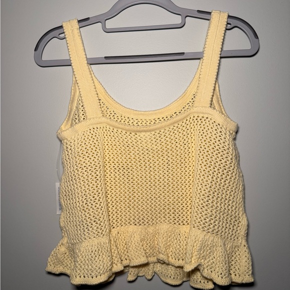 Women's Butter Yellow Peplum Cropped Woven Boho Cotton Top Size Medium NWT - Picture 5 of 11